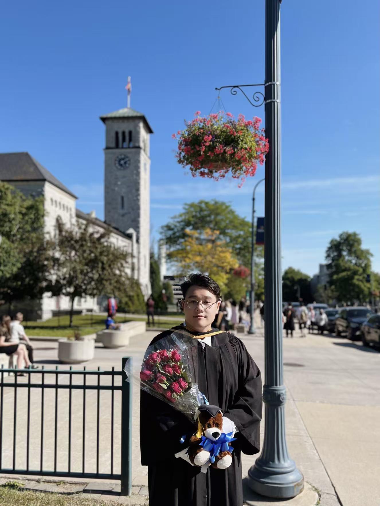 Queens graduation moment
